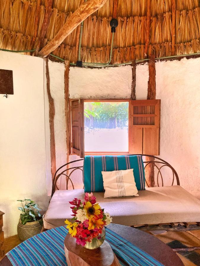 Encantadora Villa Maya Tradicional En Rancho Agroecologico Tzucaceb Exterior photo
