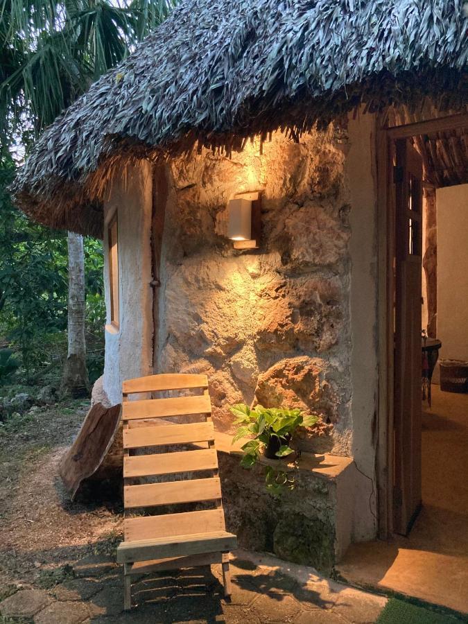Encantadora Villa Maya Tradicional En Rancho Agroecologico Tzucaceb Exterior photo